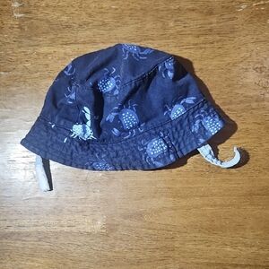 Kids Navy Blue Bucket Hat with Crab Design